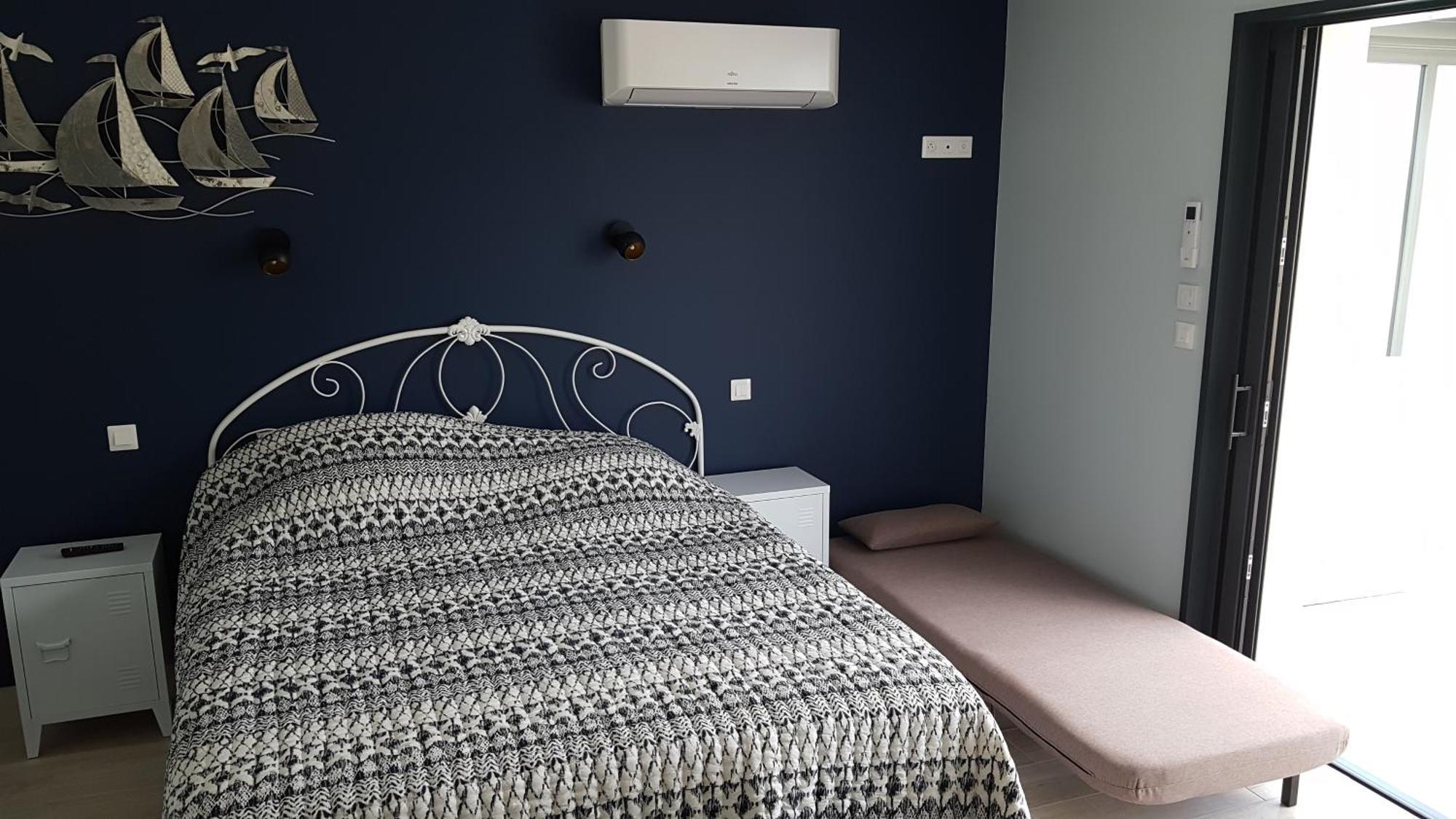 Alolival Bed & Breakfast Sablonceaux Стая снимка